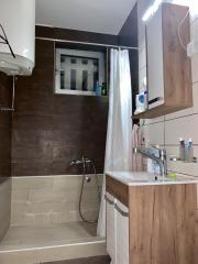 ea_IMG_8c11514d66837ab9dda579e565865db6_V