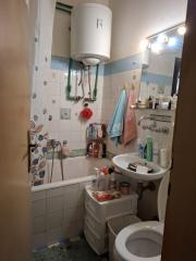 ea_IMG_d6c322812d5dacd88fc04e084b391da3_V